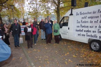 Platz der Deportierten Edmund-Siemersallee